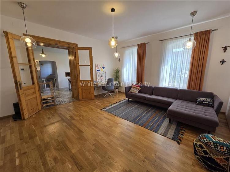 Apartament deosebit la casa str. De Mijloc - 37