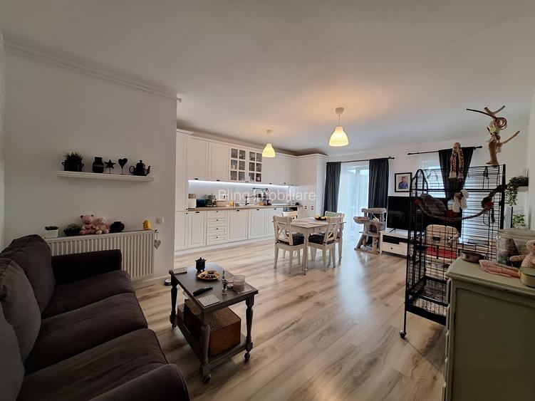 Apartament confort sporit, 66,4 mp, balcon, zona Eroilor - 2