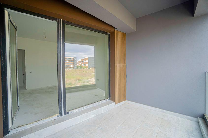 Tomis Nord - Vanzare apartament decomandat cu 2 camere, bloc nou.