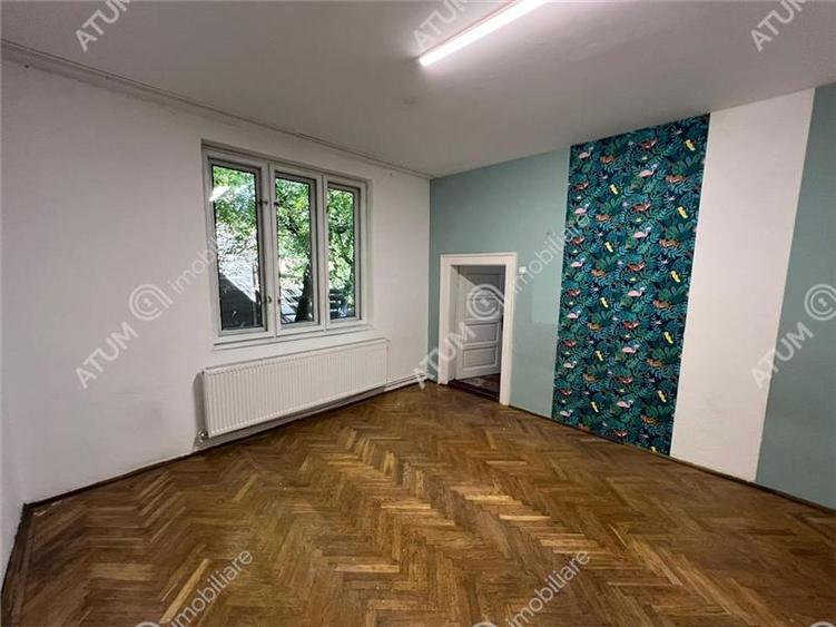 Casa individuala 3 camere garaj si teren 200 mp Calea Dumbravii Sibiu