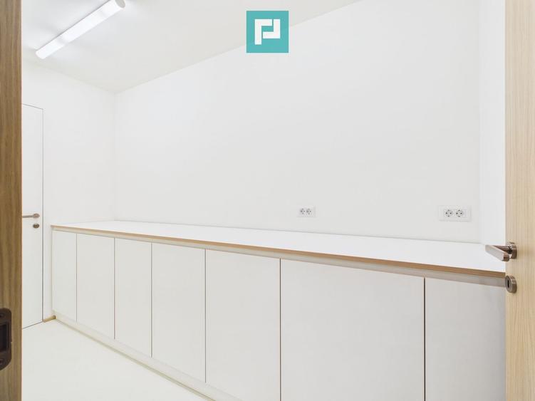 Birou 3 camere | Prima închiriere | Zona Centrală