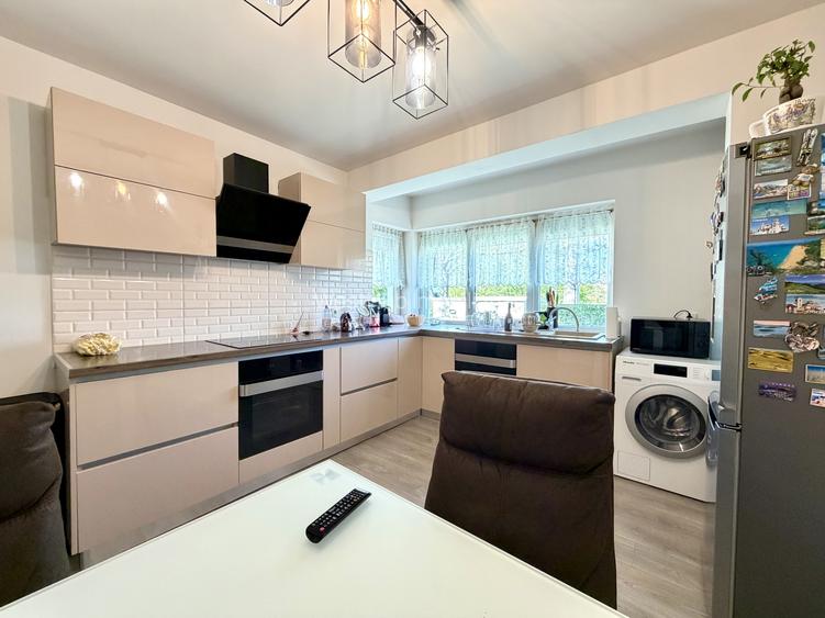 Duplex elegant cu 4 camere, 135 mp utili, zona centrala - Dumbravita - 9