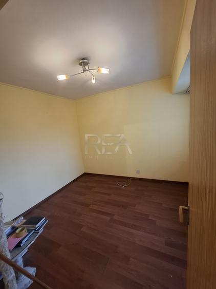 3 camere, et 7/10, 73mp, bloc 1979-Lujerului