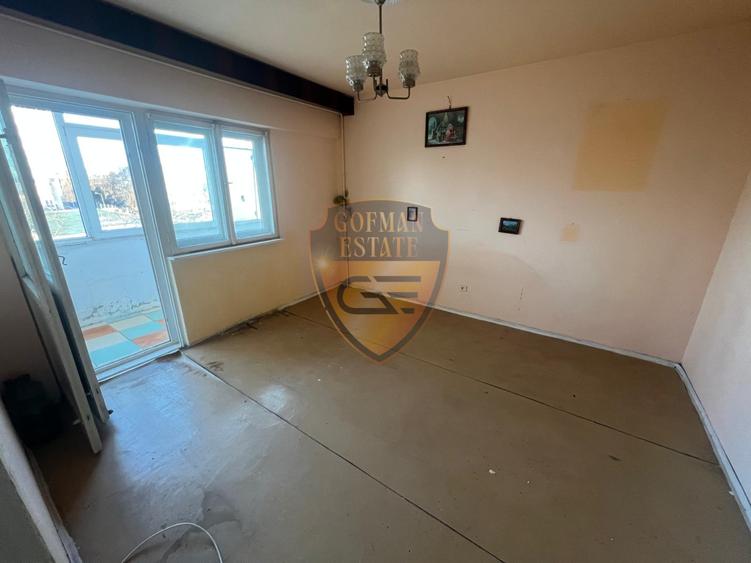 3 camere Decomandat 4/4 – Faleză Nord, Strada Unirii