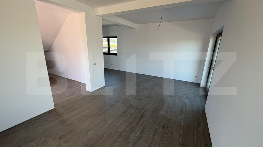 Casa moderna, materiale premium, 150 mp construiti, zona rezidentiala Scheia