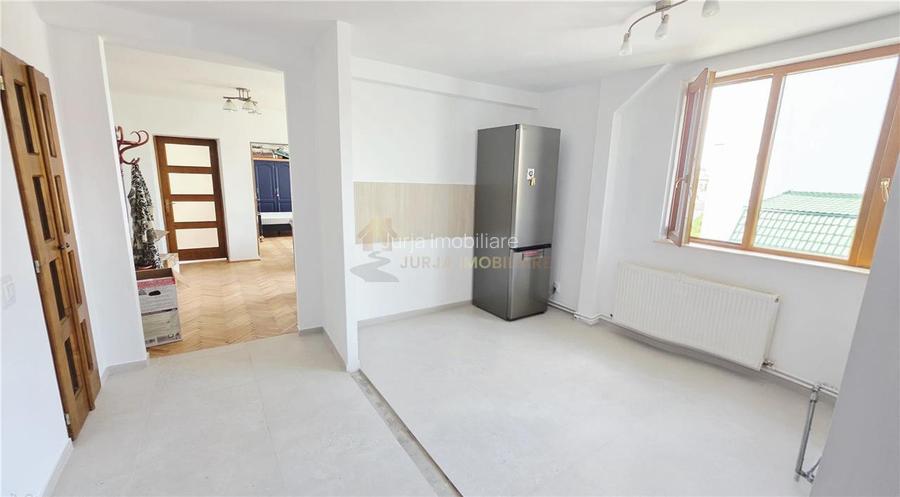 APARTAMENT 3 CAMERE 96 MP GARAJ  ANDREI MURESANU - 2