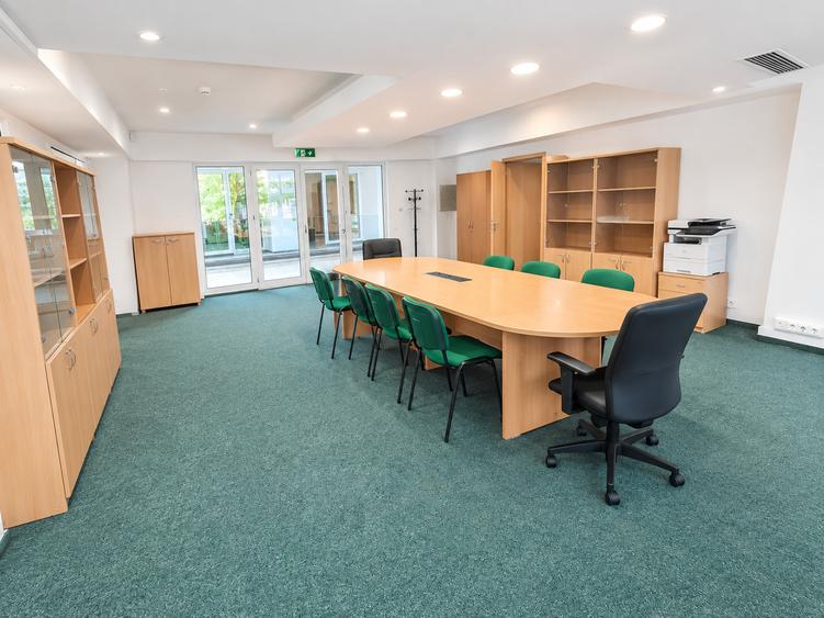 Spațiu Comercial Premium | 806 mp | Vizibilitate Excepțională | Spital Judetean