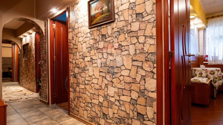 Apartament 3 camere, decomandat-etaj intermediar, zona Ferdinand- Obor