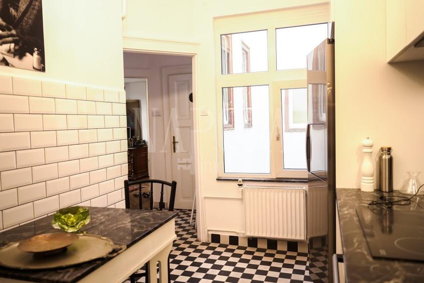 Apartament 3 camere de vanzare in Centru, Cluj Napoca