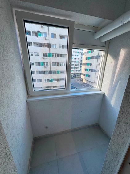 Inchiriere Garsoniera Decomandata Militari Residence Complex La Strada / Parcare