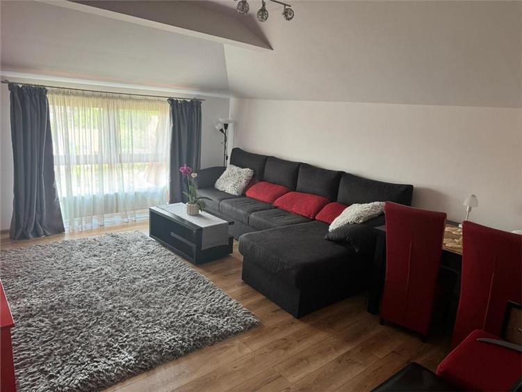 Apartament 3 camere | 86 mp | Decomandat | Centrală proprie | Zona Lipovei