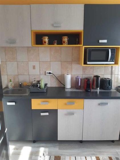 Garsoniera decomandata, etaj3, Zona Astra-Planete, Brasov