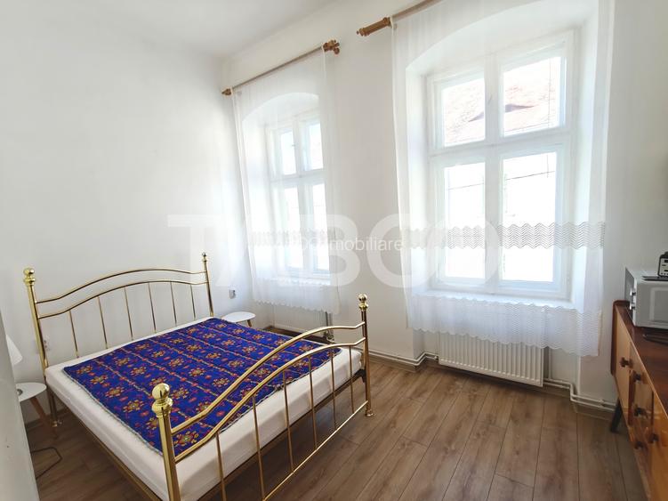 Apartament cu 2 camere - luminos si spatios - etaj 1 - Piata Schiller - 4