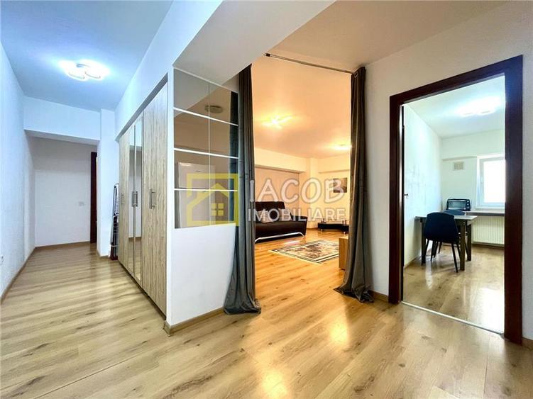 Apartament 2 camere decomandate, zona Curtea de Apel, Bacau