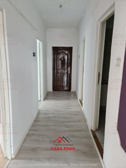 Spatiu comercial in Campina-- 95.000 E