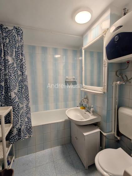 Inchiriez apartament 3 camere ultracentral cu garaj - 9