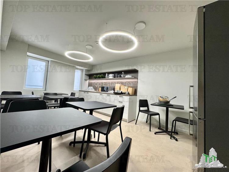 Spatiu comercial / office ultracentral de inchiriat complet utilat/recompartimen - 13