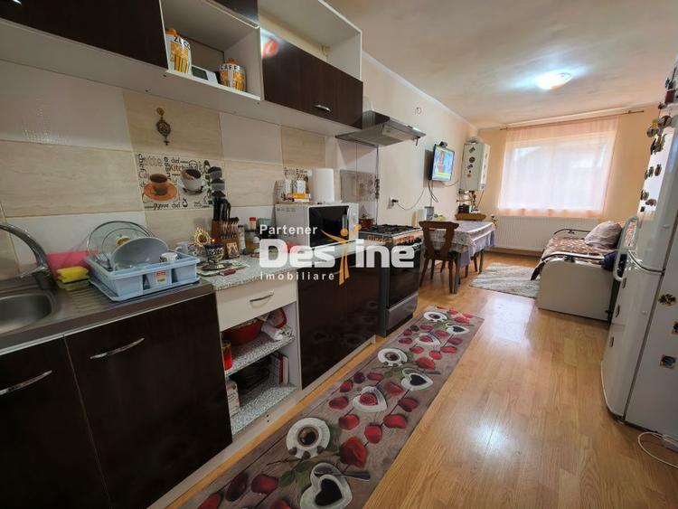 Apartament 2 camere 68 mp + 300mp curte, terasă și beci CUG