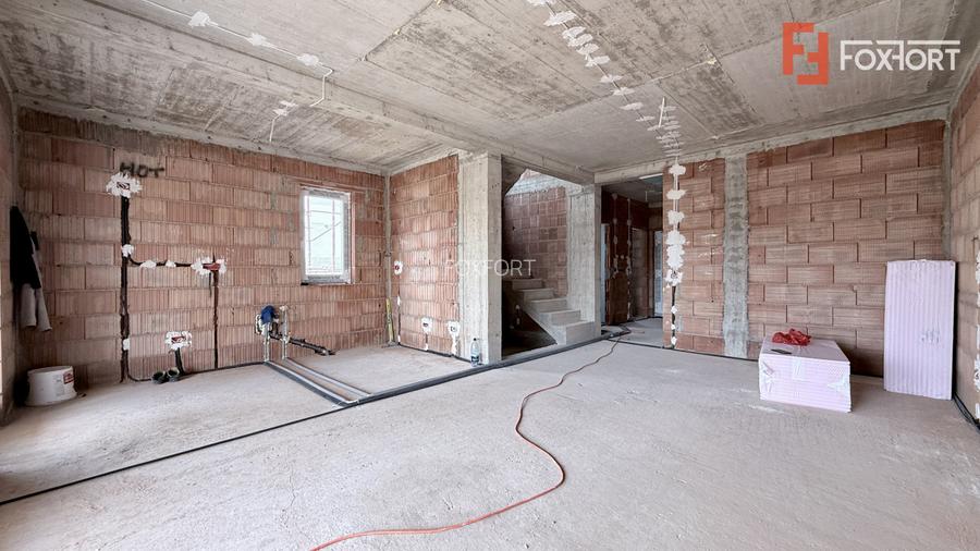 Comision 0% Duplex de vanzare 5 camere, 3 bai - Mosnita Noua - Calea Medves - 3