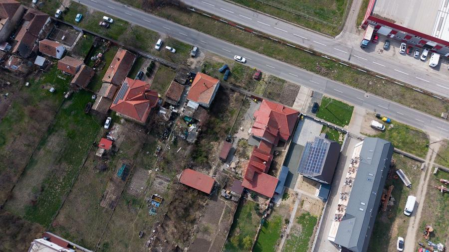 Teren 860 mp în Gai