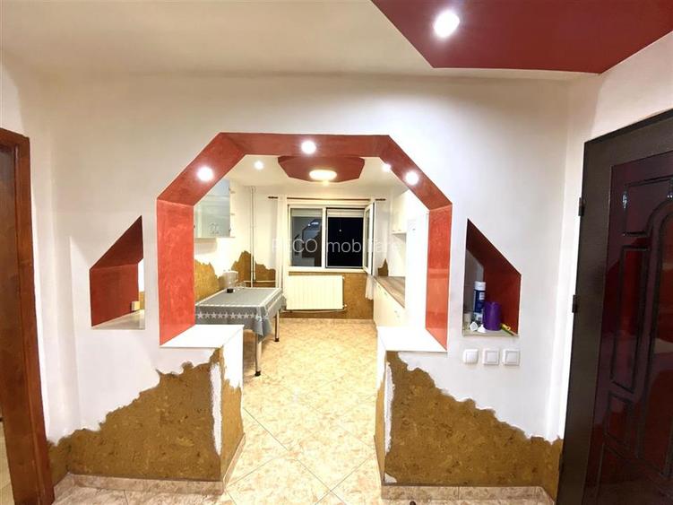 RECO Apartament 3 camere decomandat de inchiriat in Rogerius. - 10