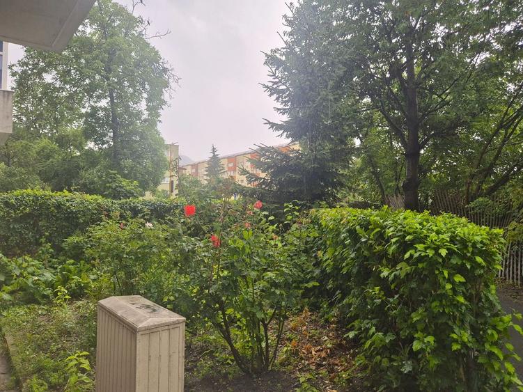 La 10 minute de Centru Civic, 2 camere cu loc parcare și pivniță, pet friendly