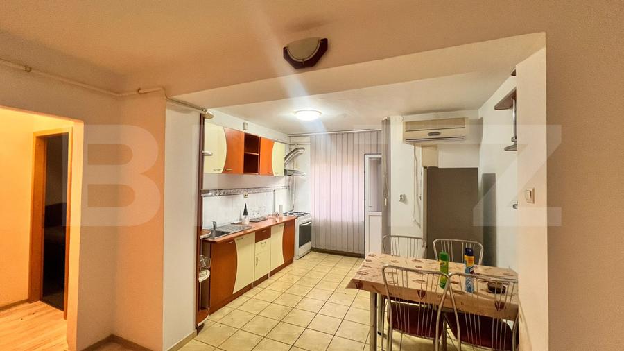 Apartament de 2 camere, 55 mp, zona Piata Centrala