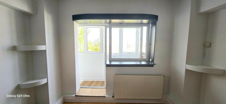 Apartament 3 camere cu centrala proprie