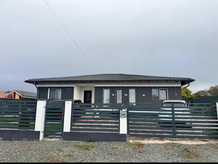 Casa modernă parter, 125 mp utili | 3 dormitoare | Eficiență energetică înaltă
