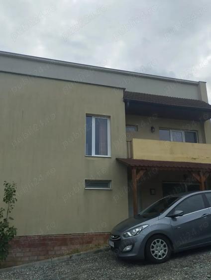 Duplex 4 camere pe Romul Ladea