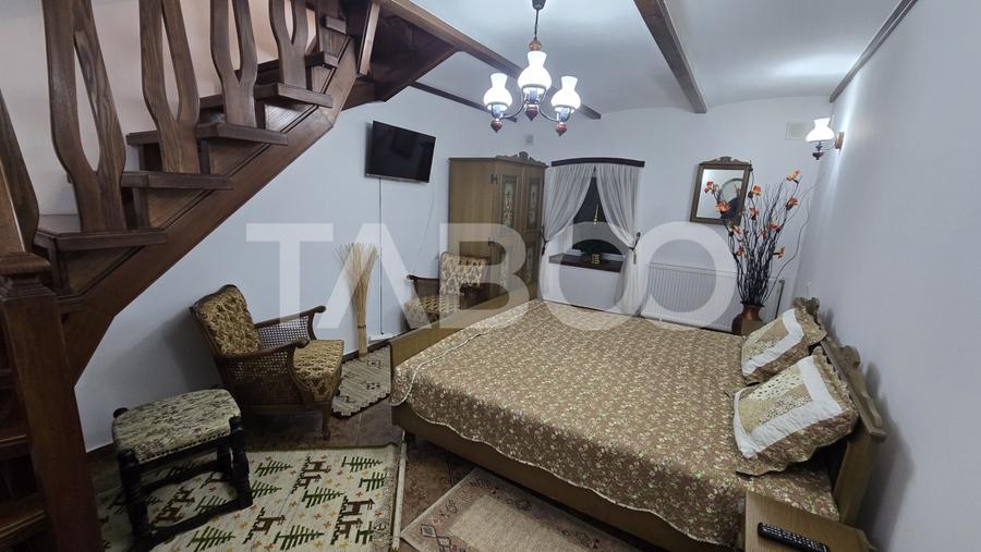 Apartament de vanzare cu 2 camere pretabil regim hotelier Piata Mare