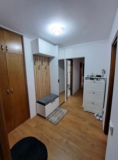 Vânzare apartament 3 camere Crângași cu centrală proprie