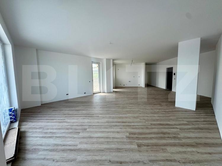 Penthouse de lux 108 mp, terasă panoramică, 69 mp, priveliste catre Cluj, Faget
