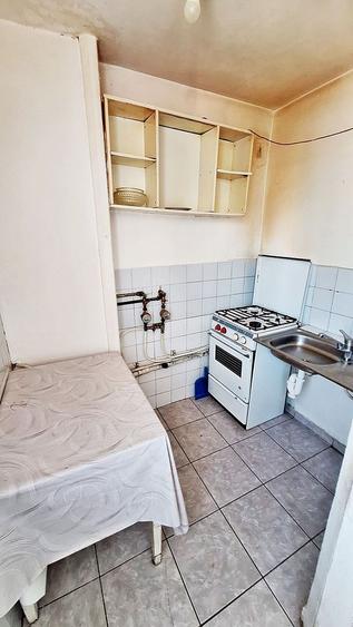 Langa Mall AFI garsoniera de vanzare etaj 3/4, pret 47000 Euro