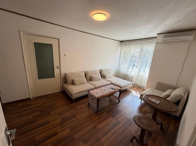 Apt.2 camere Stefan cel Mare - Circ, etaj 1, mobilat, aer conditionat