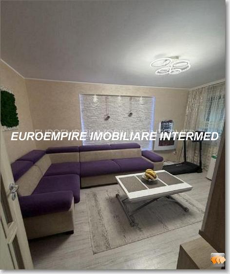 Apartament cu 3 camere decomandat ,Zona km 4-5 - 2