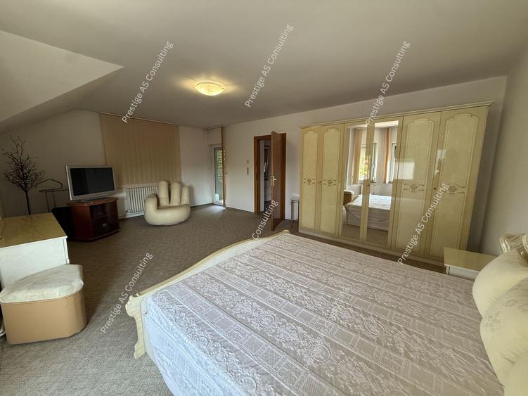 Casa individuala Semineu+Garaj | 250 mp utili | Teren 585 mp | Lipovei