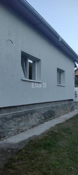 Gospodărie cu casă renovată și teren 3.560 mp – Stoenești, Vâlcea - 2