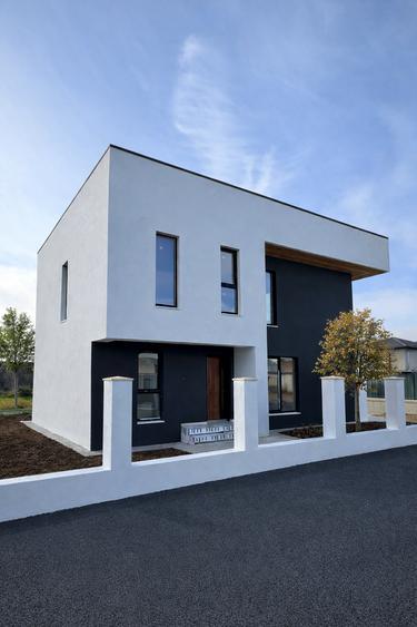 🏠 Casă P+1 Premium – Reală, la Asfalt, Design Unic!