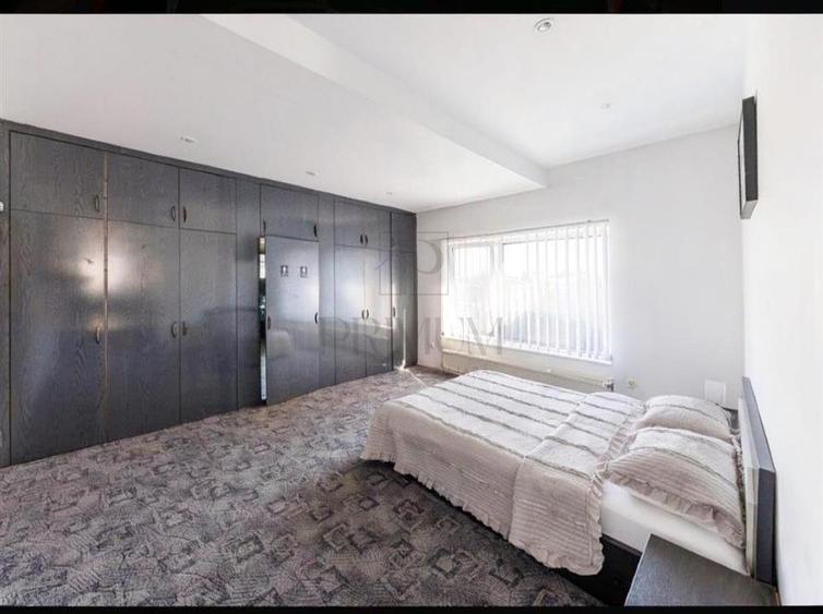 Proprietate 450 mp | Teren 1.000 mp | 7 camere | Piscina | Ideală pentru cl