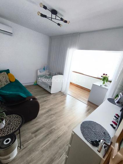 Vând apartament 2 camere - 2
