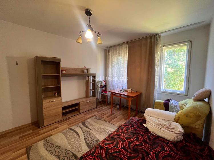 Apartament 4 camere-etaj 1-95 mp-Podu Ros-sens giratoriu - 3