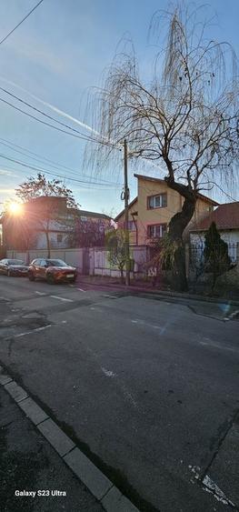 Vila cu teren la Parc Bazilescu