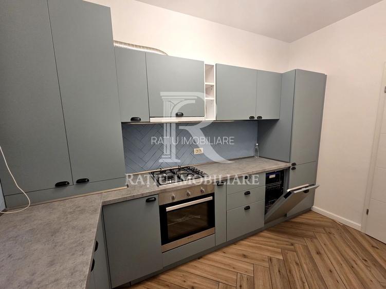 Apartament cu 3 camere | Etaj 1 | Ultracentral | Oradea