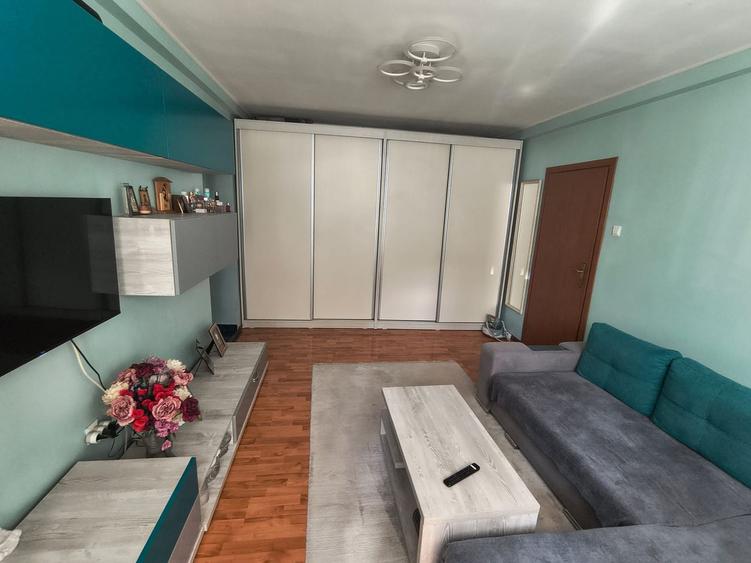 CENTRAL 2 CAMERE SEMI, MOBILAT SI UTILAT, 60 MP PRET 110000 EURO
