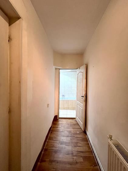 Studio generos Calea Victoriei 50mp + Boxa