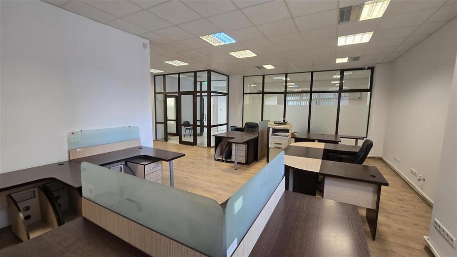 Spatiu Birouri - 180 mp! In Suceava! De Inchiriat! 0727817187