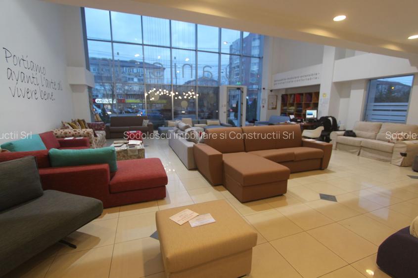 Showroom -150mp-zona de Nord - 13