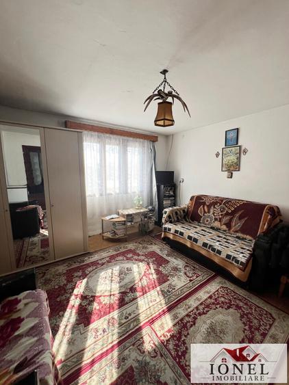 Casa de vanzare in Alba Iulia -2100 mp teren