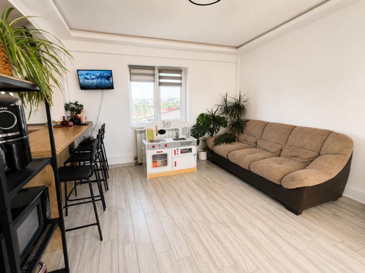 Apartament 3 camere + terasă 105 mp | Bulevardul Mamaia – Delfinariu